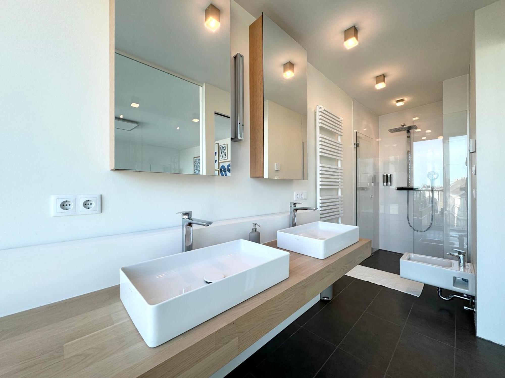 Modernes Apartment Im Zentrum Von Graz Luaran gambar